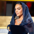 جورجينا رودريغيز تتألق بمجوهرات الكوهجي